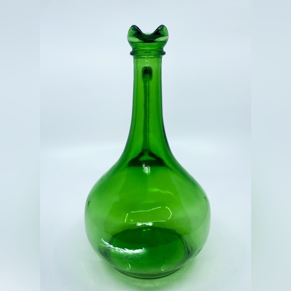 Vintage Thatcher Emerald Green Glass Jug Pitcher Decanter Vase • 11.5” Tall - Picture 4 of 10